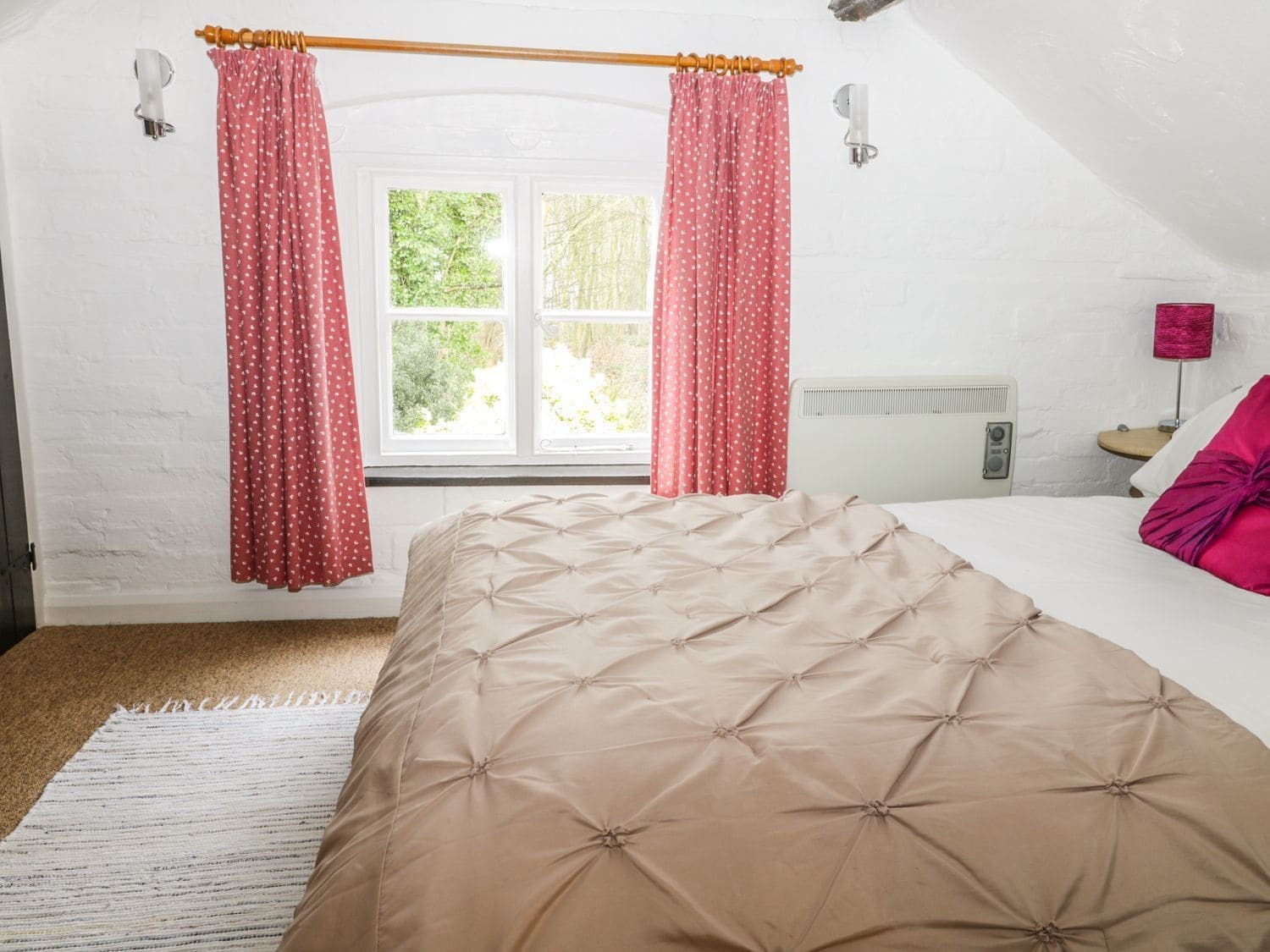 Thatched Farm Bed And Breakfast Вудбридж Экстерьер фото